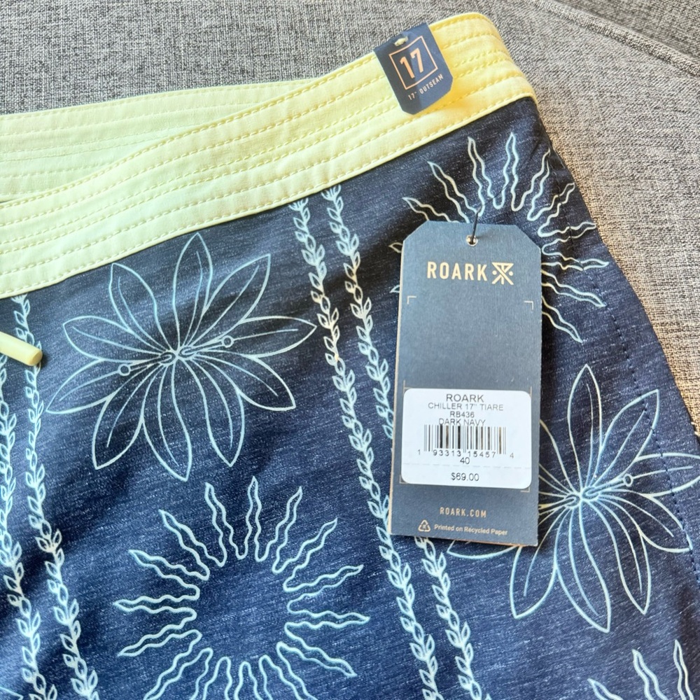 Roark Men’s “Chiller” Boardshort Board Shorts Trunks Tiare in Dark Navy - Picture 3 of 7